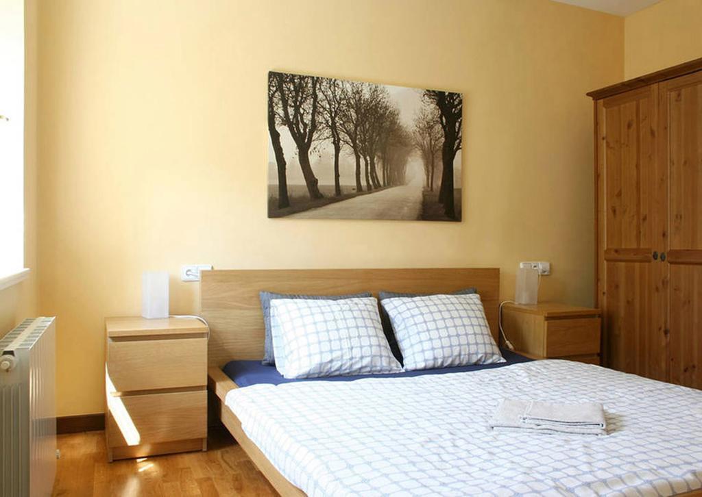 Apartment Slezska 58 Πράγα Δωμάτιο φωτογραφία